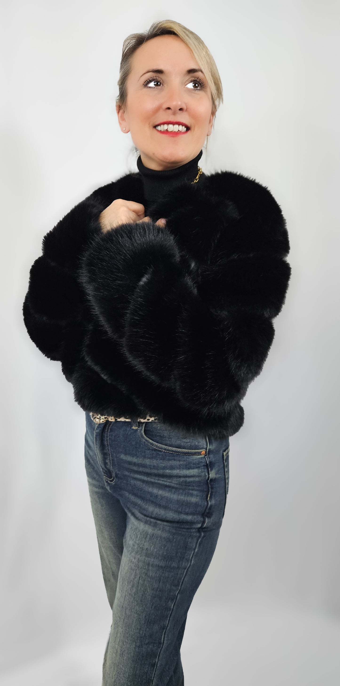 Veste Opra